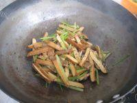 色香味具全的芹菜炒豆干