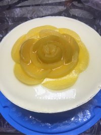口感丰富的黄桃慕斯蛋糕