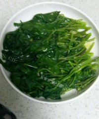 炝菠菜做法图解4)