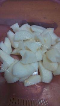 润肺的秋梨膏做法图解2)