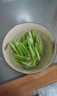自己做的韭菜面片做法图解1)