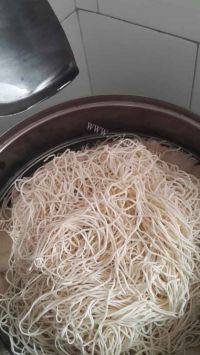 美味的蒸卤面做法图解1)