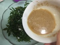 简单的凉拌花椒芽做法图解12)