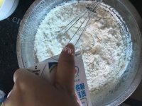 香气浓郁的榴莲千层做法图解4)
