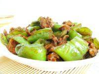 家常菜尖椒炒鸡胗
