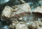 土豆炖牛肉做法图解1)