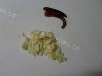 甘脆的洋葱炒鱿鱼做法图解3)