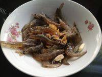 美味的烤虾做法图解1)