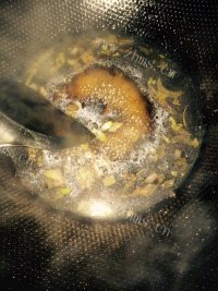 美味的腊肠煲仔饭做法图解13)