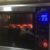 美味的豆沙果仁月饼做法图解21)