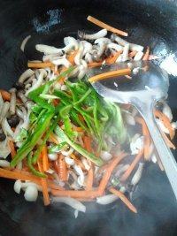 家常菜蚝油双菇做法图解6)