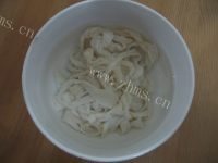 自制麻辣香肠做法图解6)