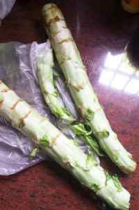 玉盘珍馐的凉拌莴笋做法图解1)