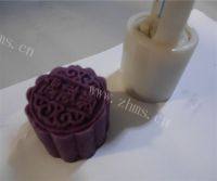 口感丰厚的紫薯月饼