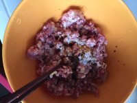 美味的芹菜猪肉馅饺子做法图解10)