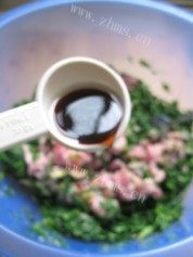荠菜鲜肉馄饨做法图解9)
