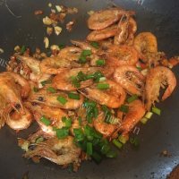 色香味俱全的椒盐虾做法图解8)
