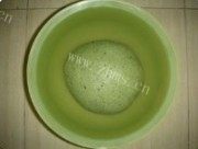 自制艾草蜜豆面包做法图解1)
