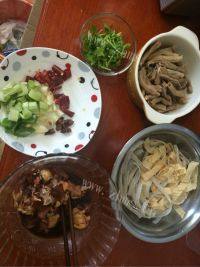 鲜香的干豆角烧肉做法图解4)