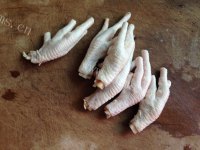 香菇虫草凤爪汤做法图解1)