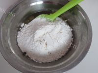 自制广式豆沙月饼做法图解2)