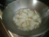 美味的开洋冬瓜汤做法图解9)