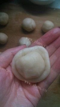 玫瑰苏式月饼做法图解7)