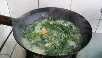 菠菜鸡蛋汤做法图解8)