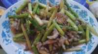 家常菜芦笋炒肉丝