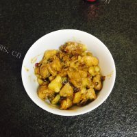 鲜美可口的鸡腿炖土豆做法图解5)