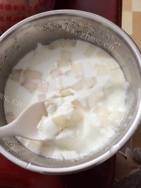美味营养的酸奶做法图解2)