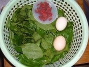 美味的枸杞蛋花汤做法图解1)