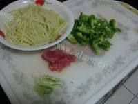 自制炒土豆丝做法图解2)