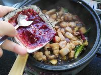 家常的千张卷烧肉做法图解8)