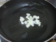 青椒炒土豆片做法图解3)