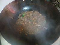 家常菜干豆角炒肉做法图解6)