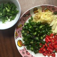 美味的香辣田螺肉做法图解5)