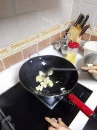 家常菜豆腐鱼做法图解2)