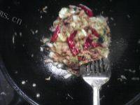口感丰厚的白菜炒肉丝做法图解15)
