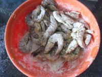 唇齿留香的蒜蓉炒虾做法图解5)