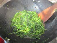 自制豆瓣酱炒空心菜做法图解6)