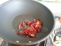 美味营养的麻辣香锅做法图解4)
