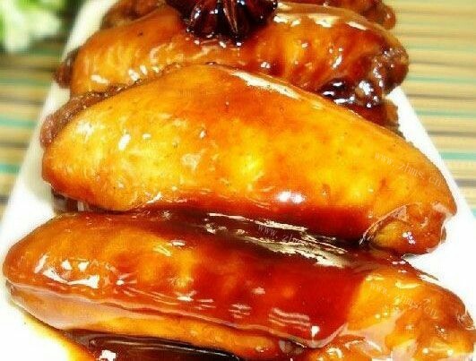 珍馐美味的可乐鸡翅