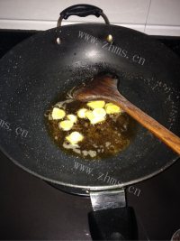台湾三杯鸡做法图解5)