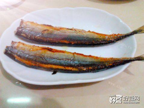 烤秋刀鱼