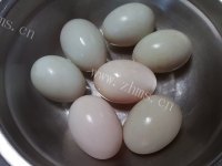 特色美食糯米蛋做法图解2)