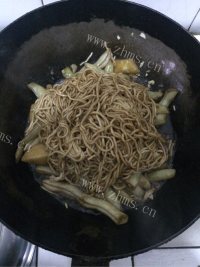 美味的芸豆焖面做法图解8)