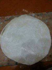 自己做的葱油饼做法图解1)