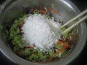 杂蔬蛋饼做法图解4)