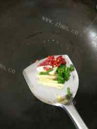 家常菜韭菜炒银芽做法图解4)